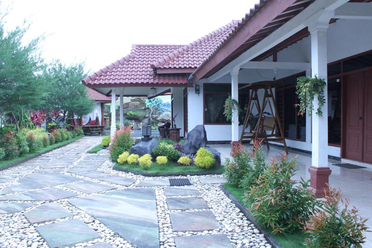 Marry Ind Gunung Kawi Guest House Malang Bumirejo Zewnętrze zdjęcie